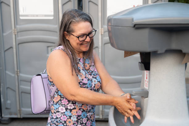 Best Restroom trailer rental cost  in Warren Park, IN